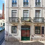 Salgadeiras Suites - Bairro Alto