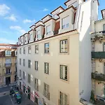 Salgadeiras Suites - Bairro Alto